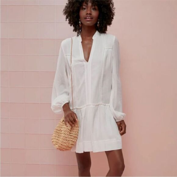 NEW Tucketnuck Pomander Place White Ophelia Coverup - Picture 1 of 12